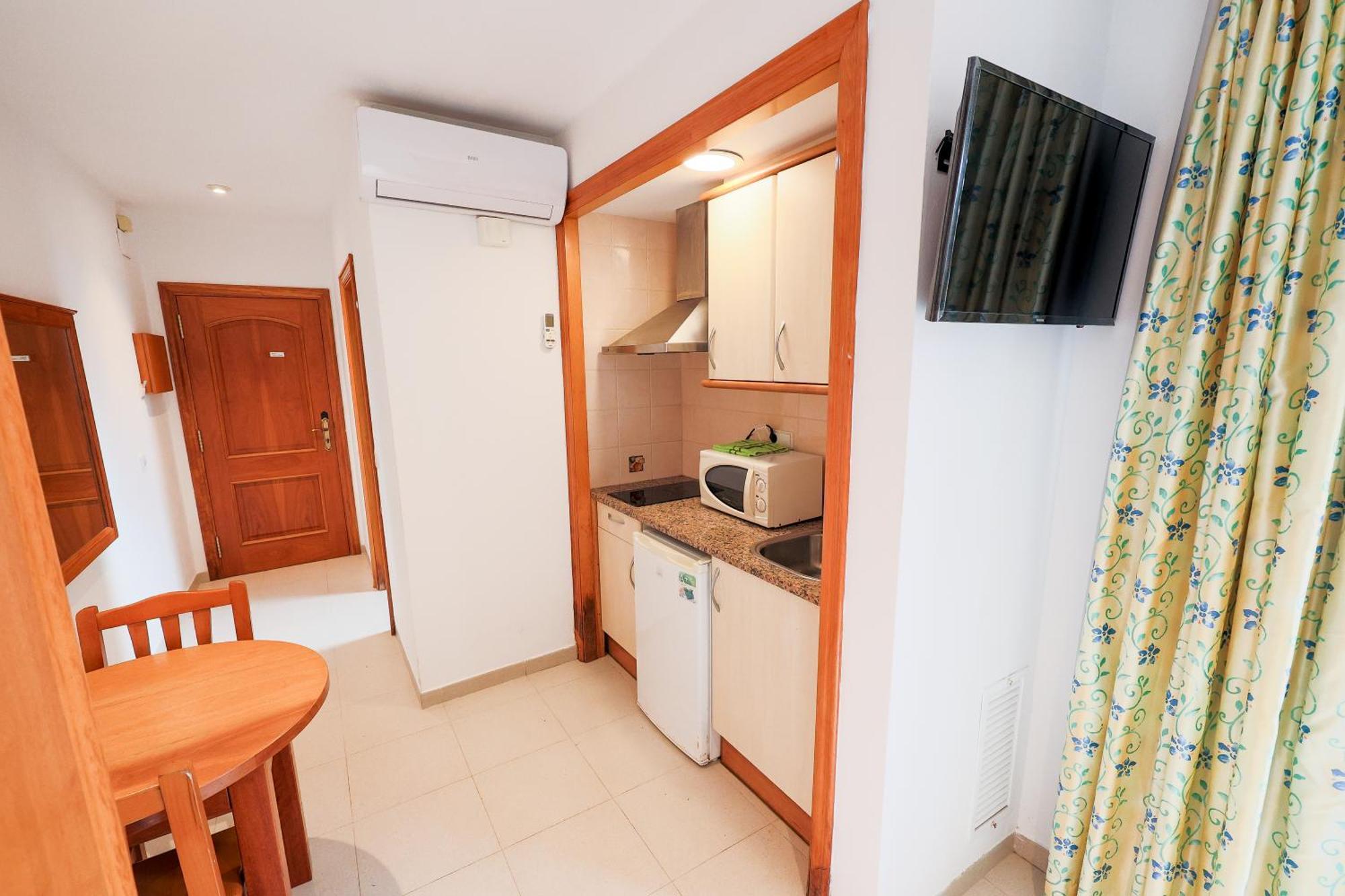 Apartamentos Royal Лорет де Мар Екстериор снимка