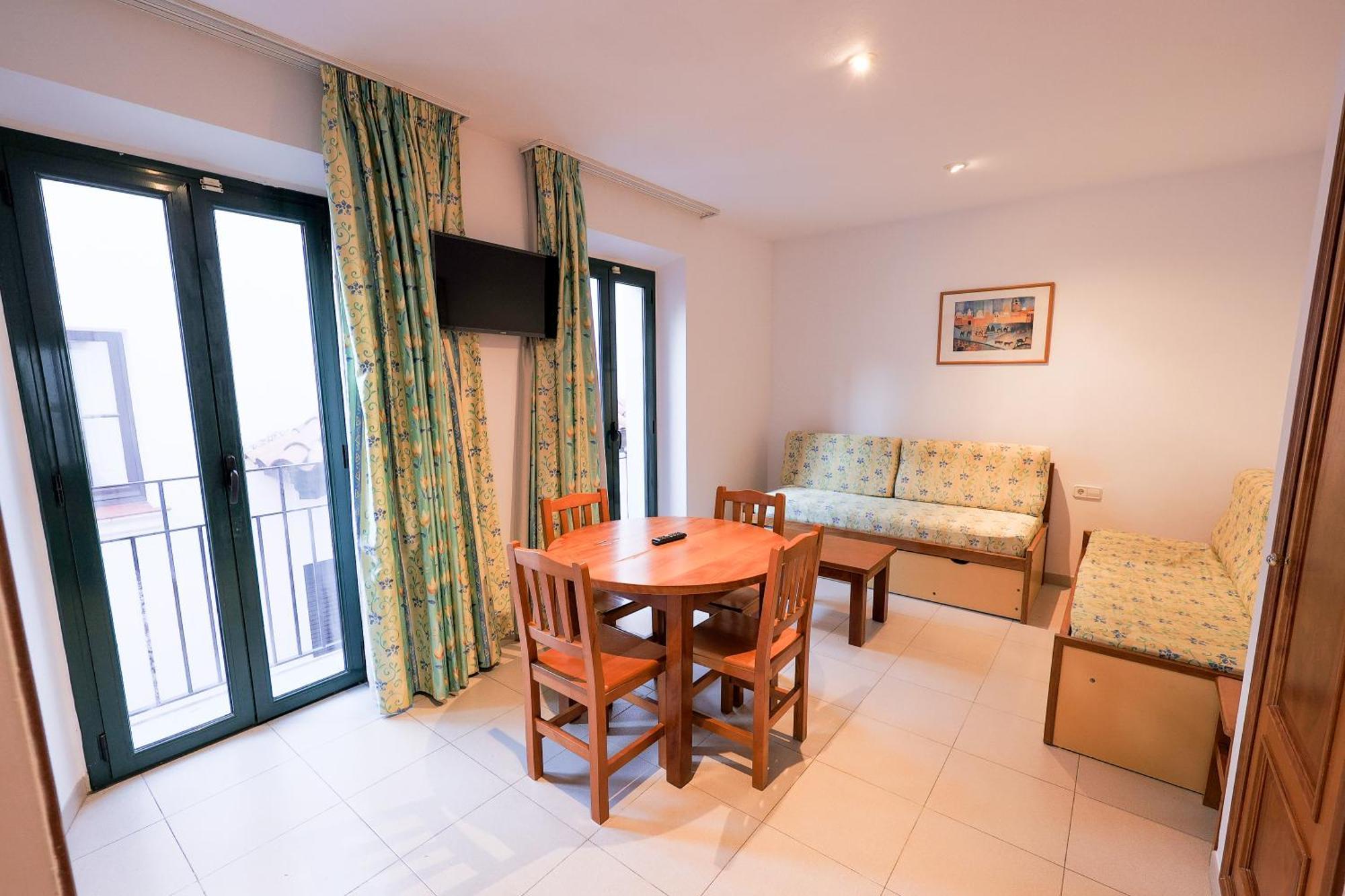 Apartamentos Royal Лорет де Мар Екстериор снимка