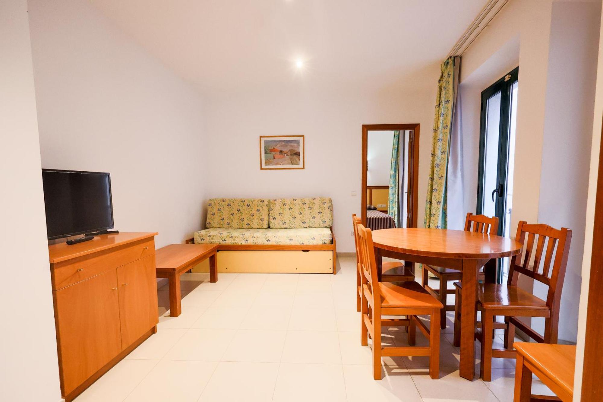 Apartamentos Royal Лорет де Мар Екстериор снимка