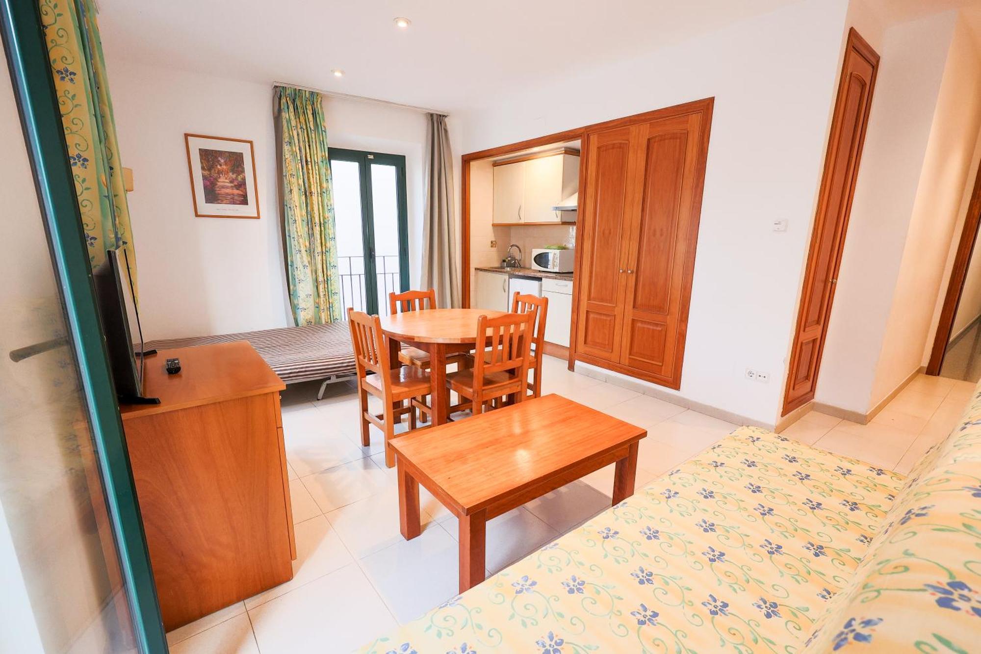 Apartamentos Royal Лорет де Мар Екстериор снимка
